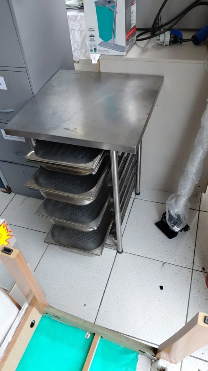 Mesa Esqueleto Aço Inox Com as Assadeiras  - Foto 3