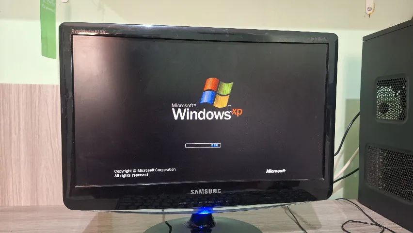 Monitor Samsung SyncMaster B1930N 18,5" - Foto 4