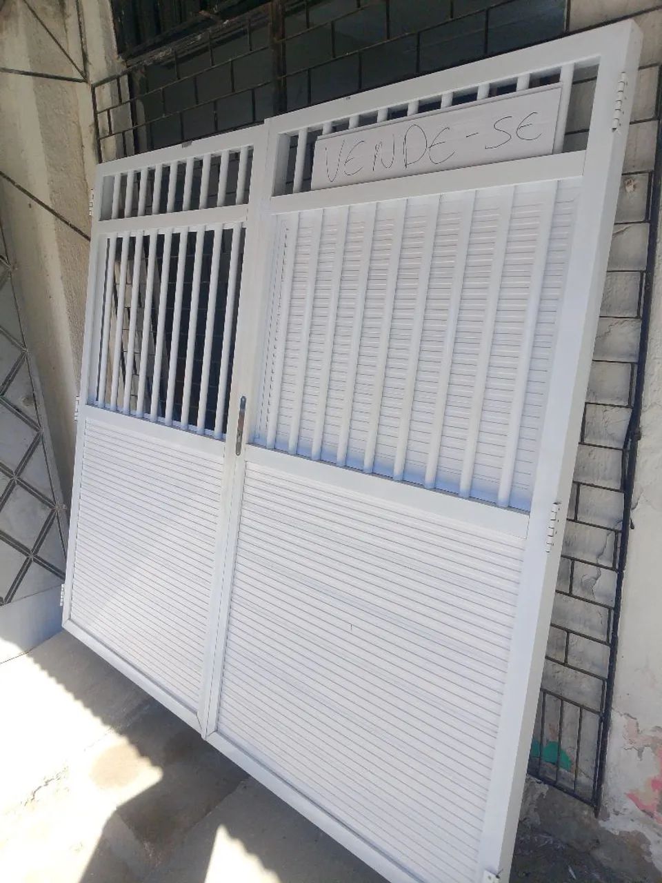 Portão de alumínio 