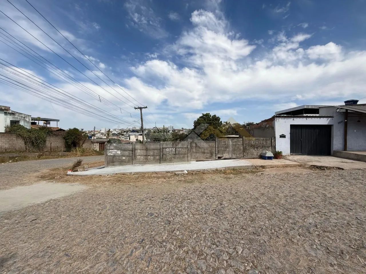 Lote à venda no bairro Rancho Alegre com 264 m². - Foto 3