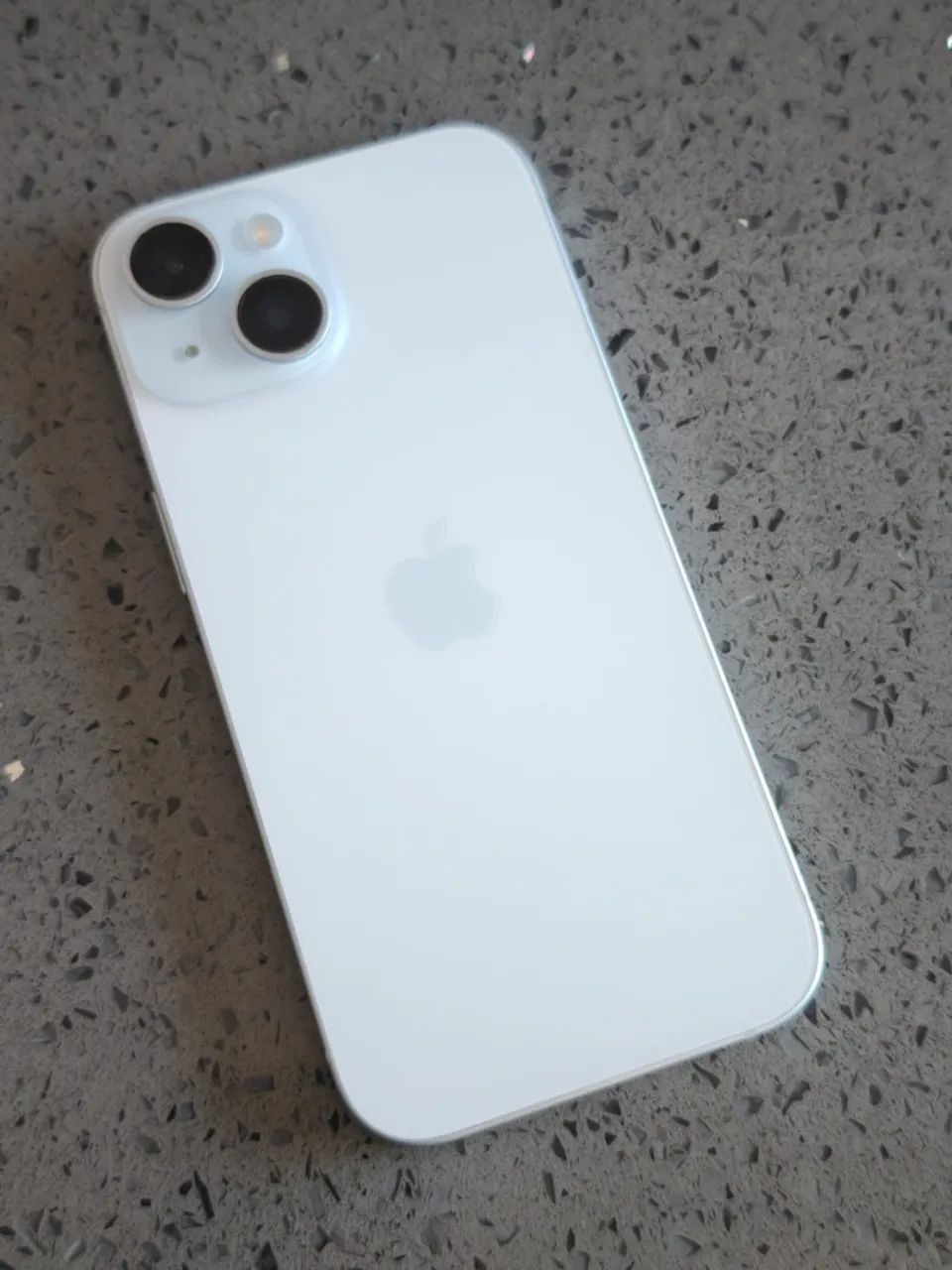 IPHONE 15 256gb