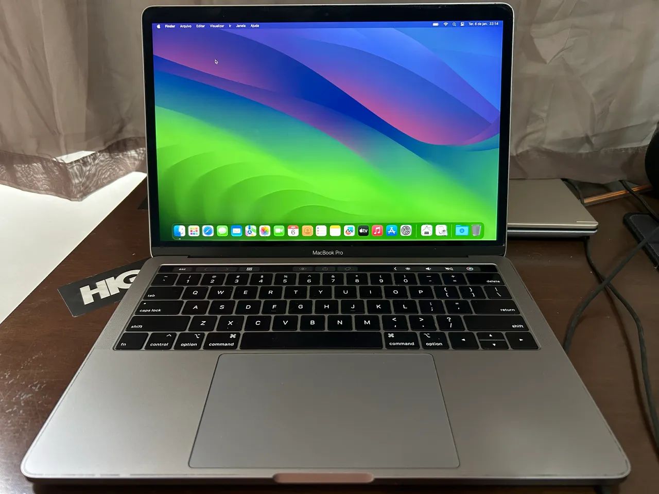 MacBook Pro 2018 touchbar de 13 polegadas, A1989 8+256G