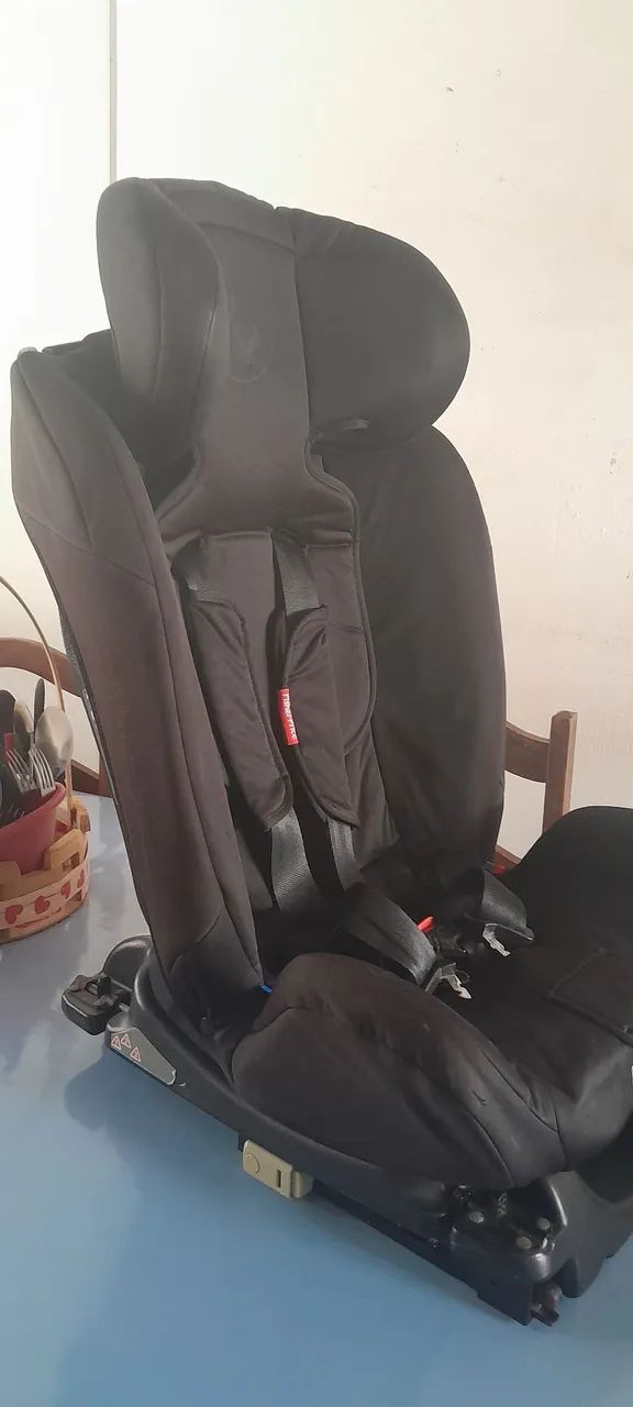 Cadeira de segurança infantil para carro