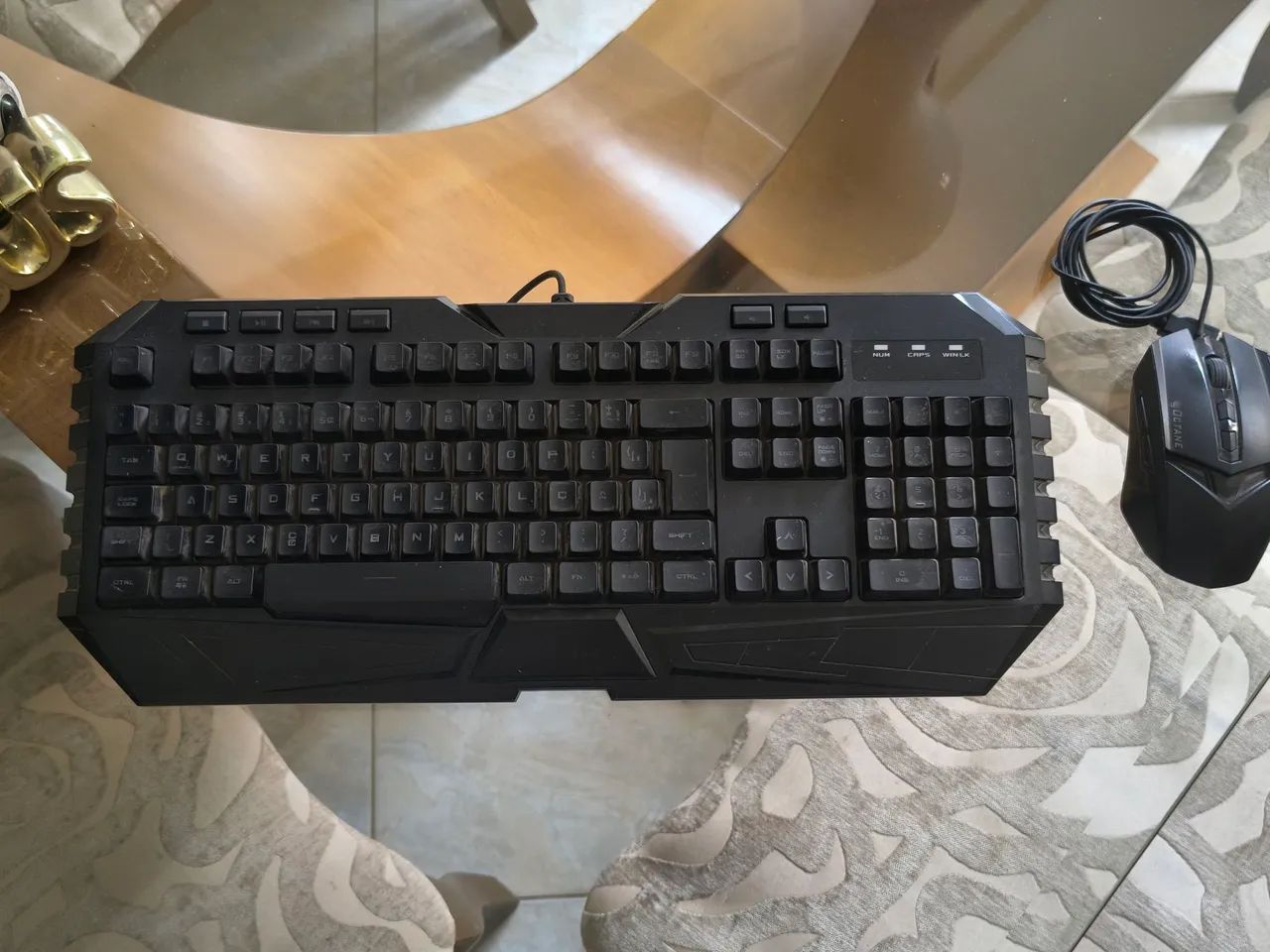 Teclado e Mouse Gamer Iluminado + Brinde
