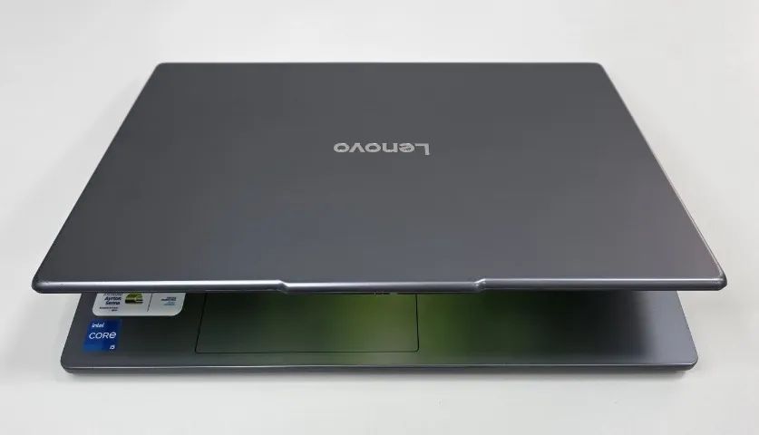 Lenovo Slim Intel Core i5 13ª Geração Série H 8GB DDR5 SSD 512GB