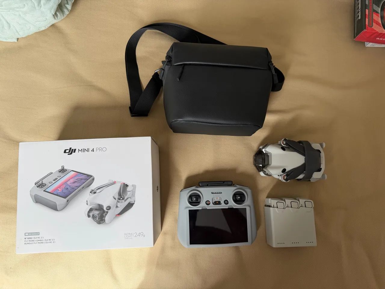 Drone DJI mini 4 pro fly more combo 
