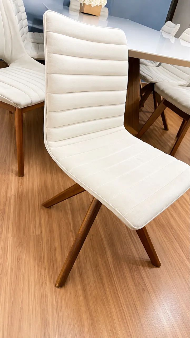 Mesa de Jantar com 8 Cadeiras - Design Moderno - Excelente Qualidade - Foto 4