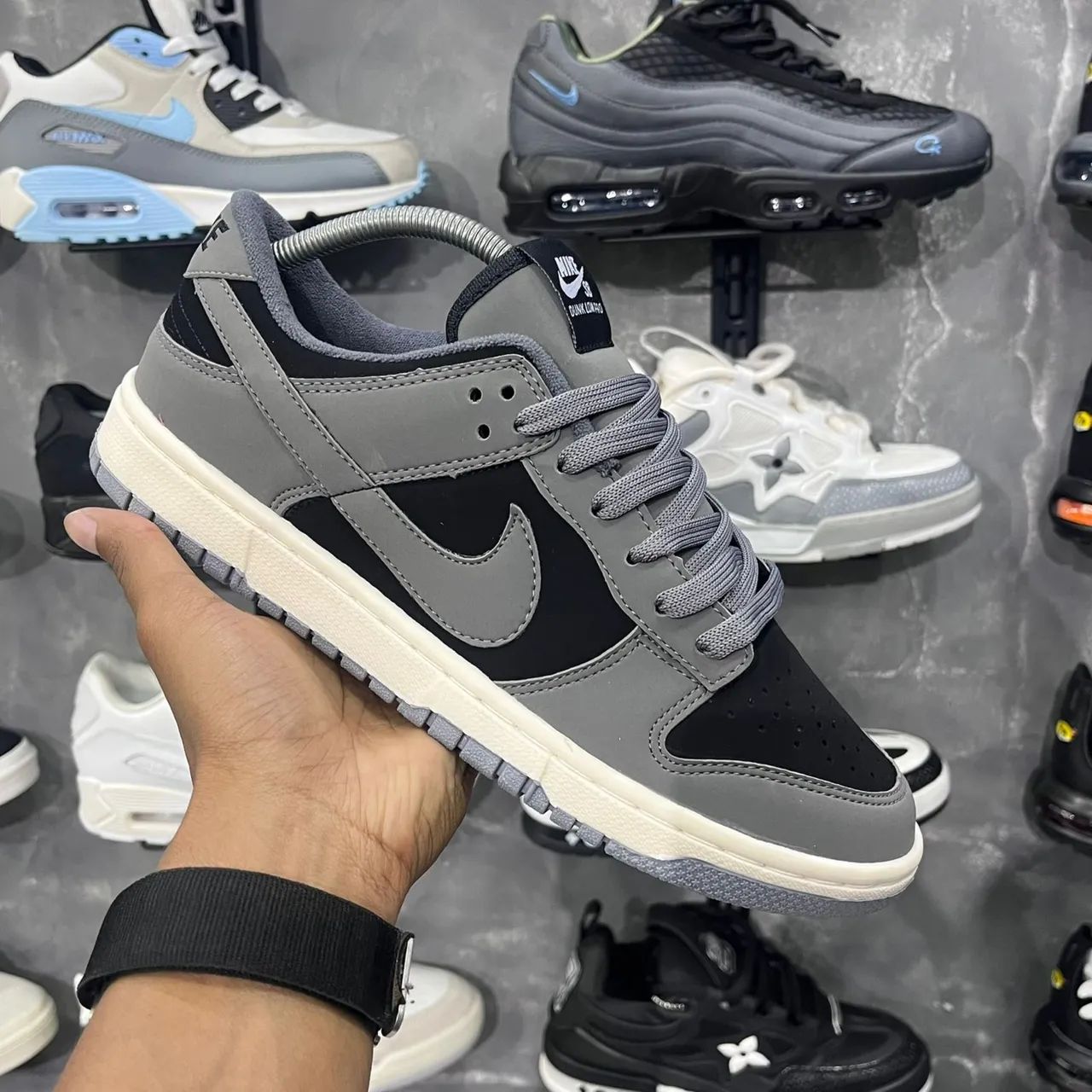 Tênis Dunk cinza e preto 38 ao 43  - Foto 2