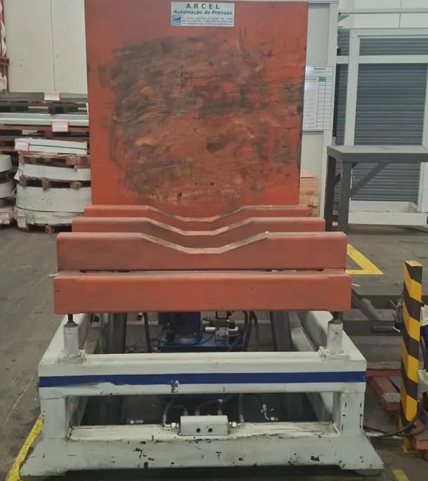 Tombador de Bobina 4500kg Arcel + Unidade Hidráulica - Foto 3