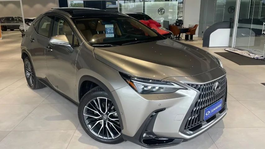 Lexus NX-450h+