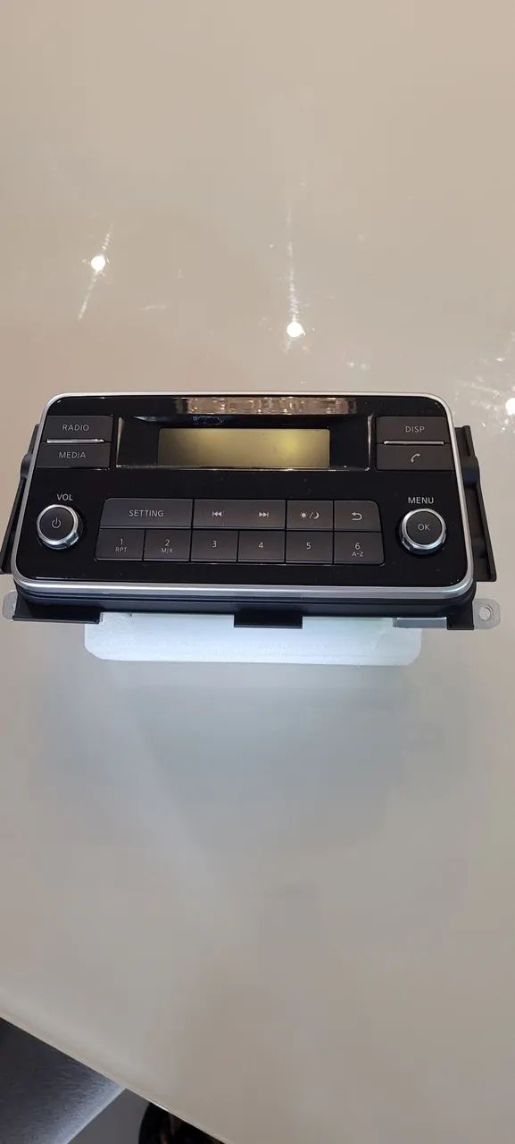 Rádio Original Nissan Kicks 