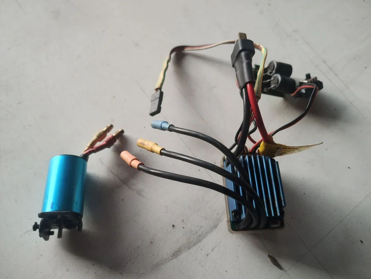 Combo ESC e motor 