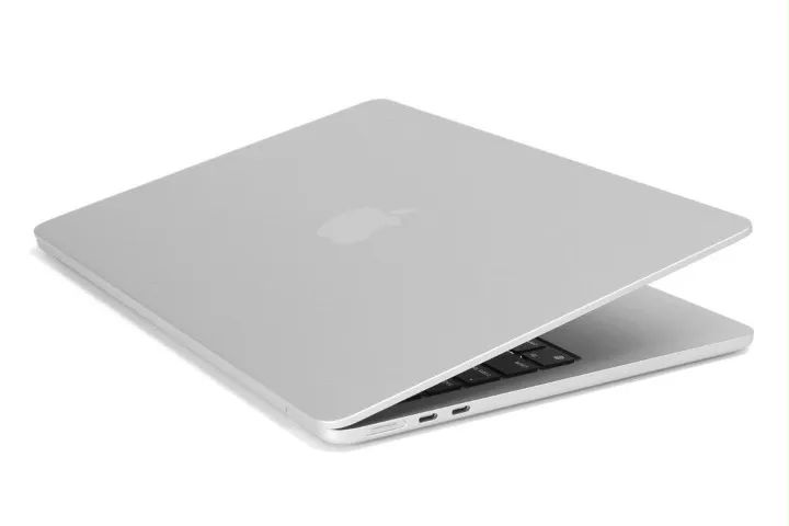 MacBook Air M2