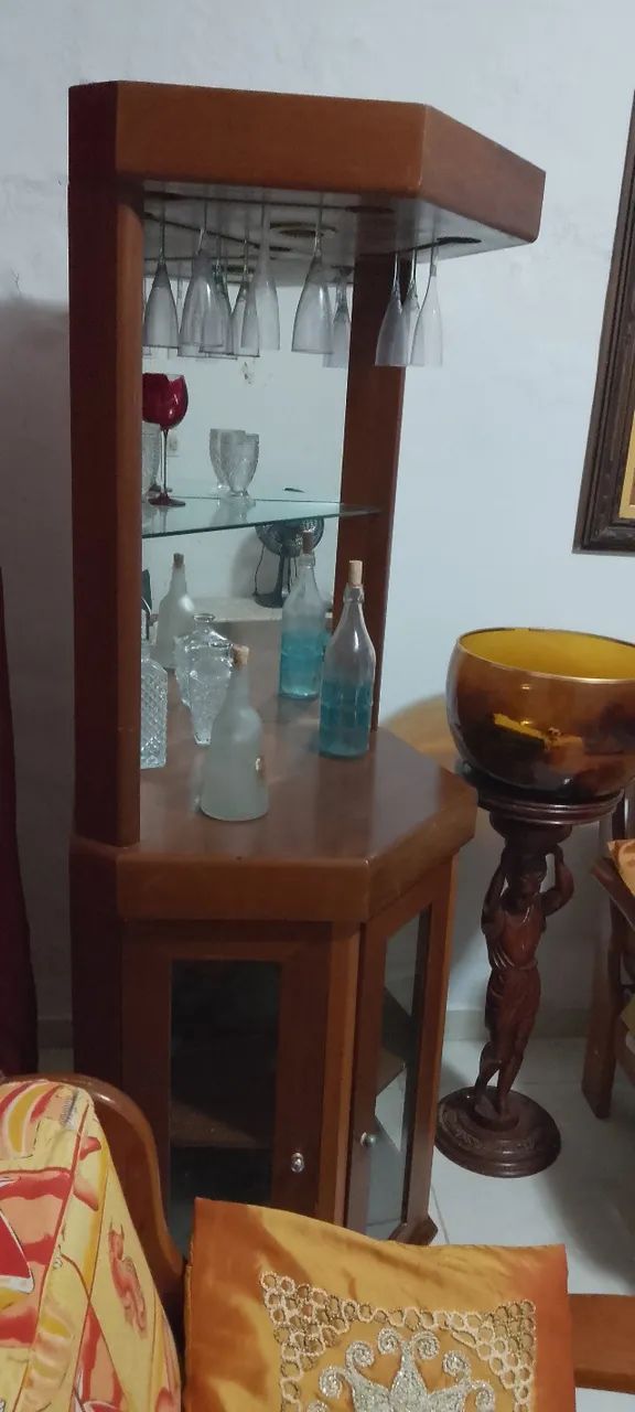 MÓVEL - BARZINHO ESPELHADO