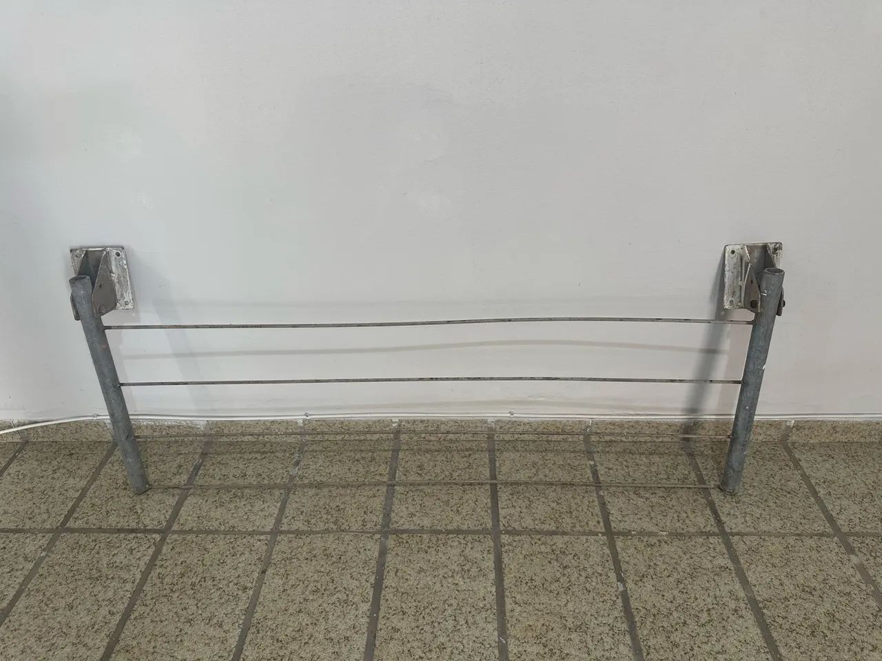 VARAL DE ROUPAS COMERCIAL - Foto 2