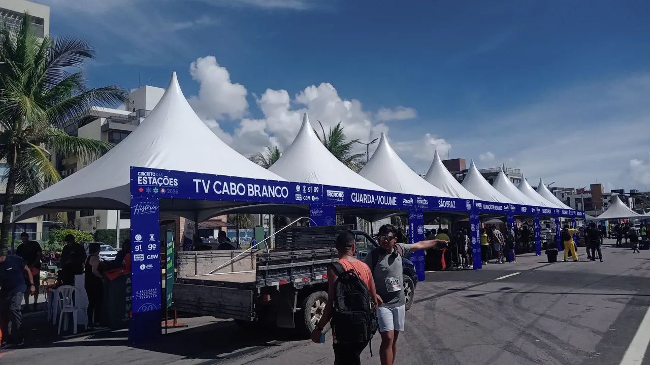 Toldos e Tendas 3x3,4x4,5x5 e 6x6  * WhatsApp  - Foto 4