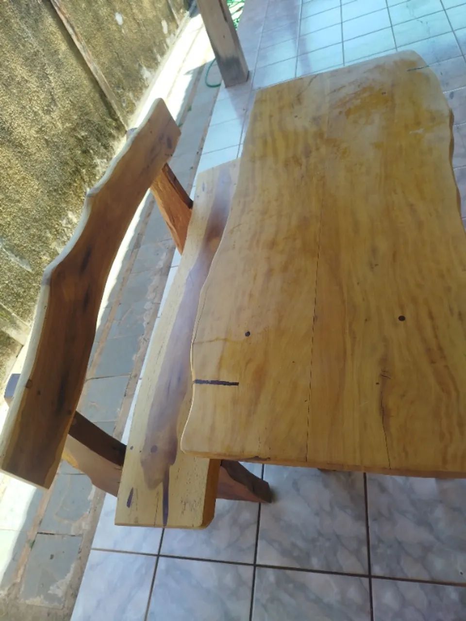 Mesa e banco de madeira  - Foto 3
