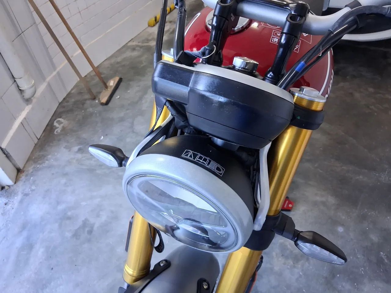 Triumph speed 400 - Foto 2