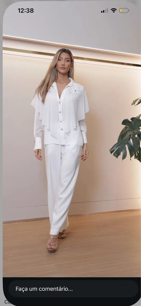 Linda blusa branca elegante - Foto 3