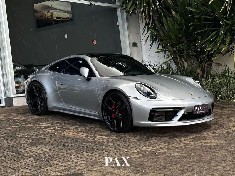 Porsche 911 2021