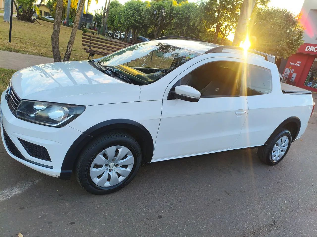 Veiculo carro pikup Saveiro dupla chave reserva   - Foto 2