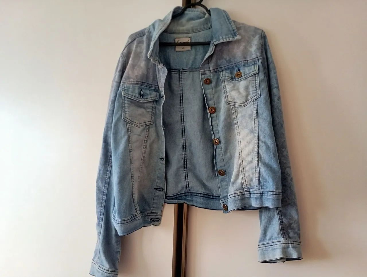 Jaqueta jeans lindíssima 