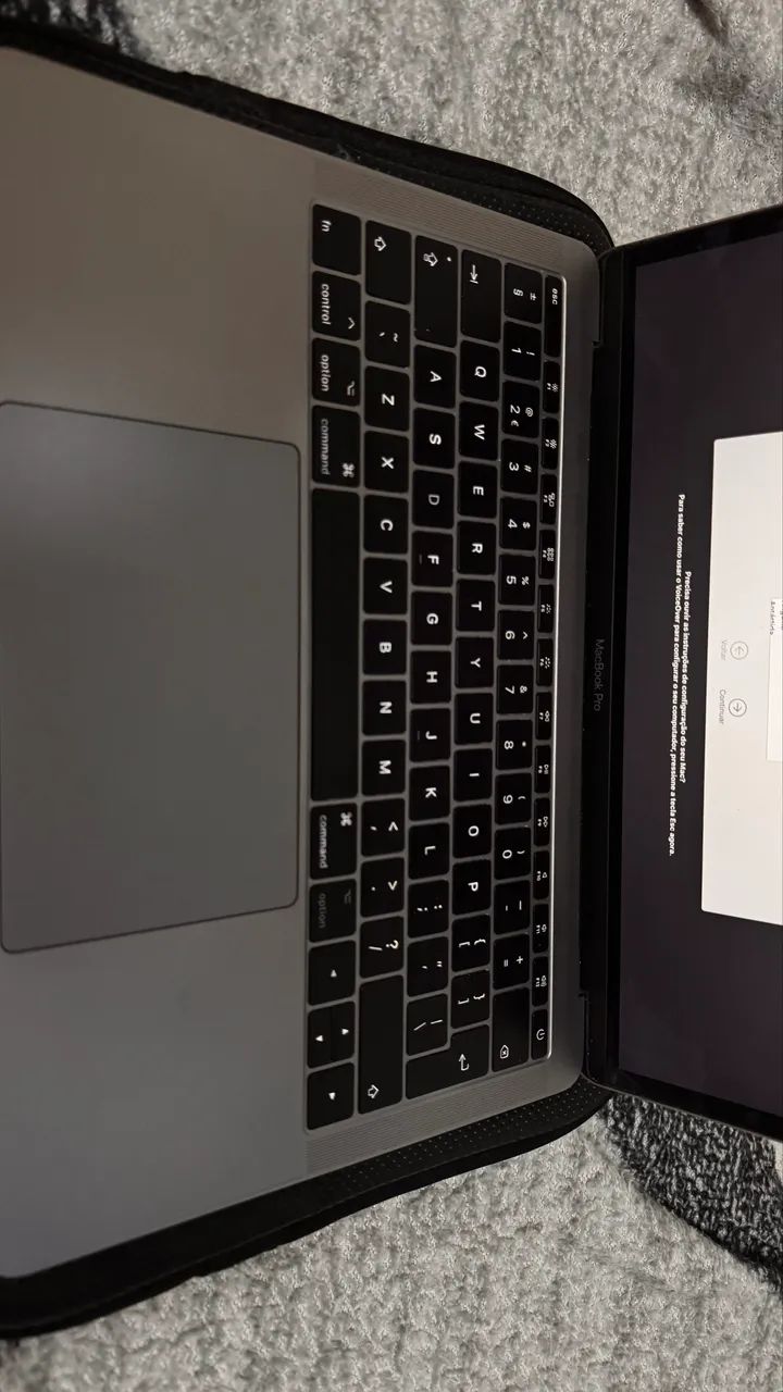 MacBook Pro 2017 i5 8G de RAM e 128GB de SSD - Foto 4