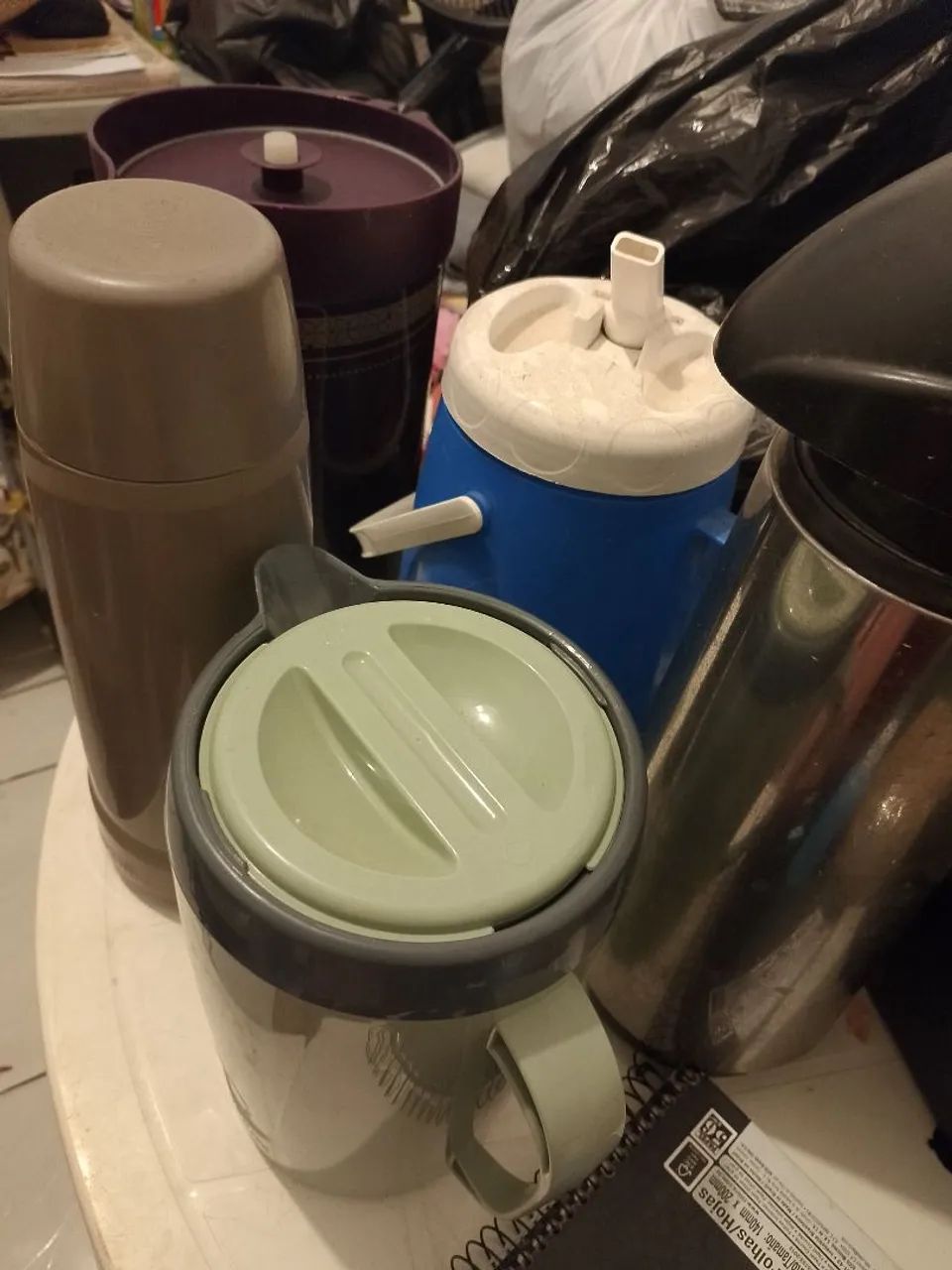 Garrafas ....variadas....tudo por 120.00