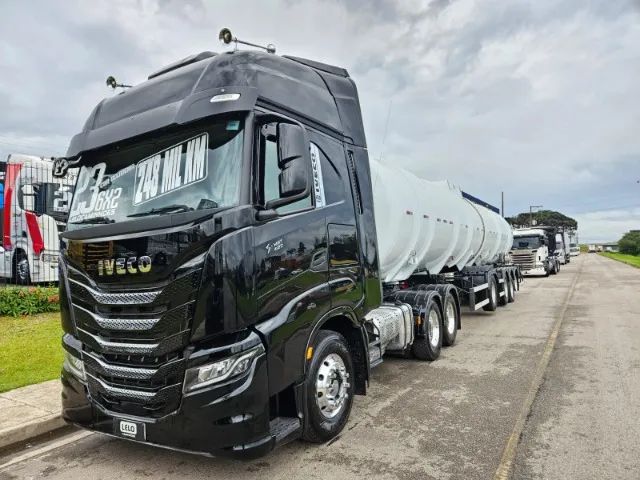 Iveco S-way 480 6x2 Ano 23 Baixo KM Carreta Tanque 4 Eixo GOTTI Ano 25 Multisetas bottom   - Foto 4
