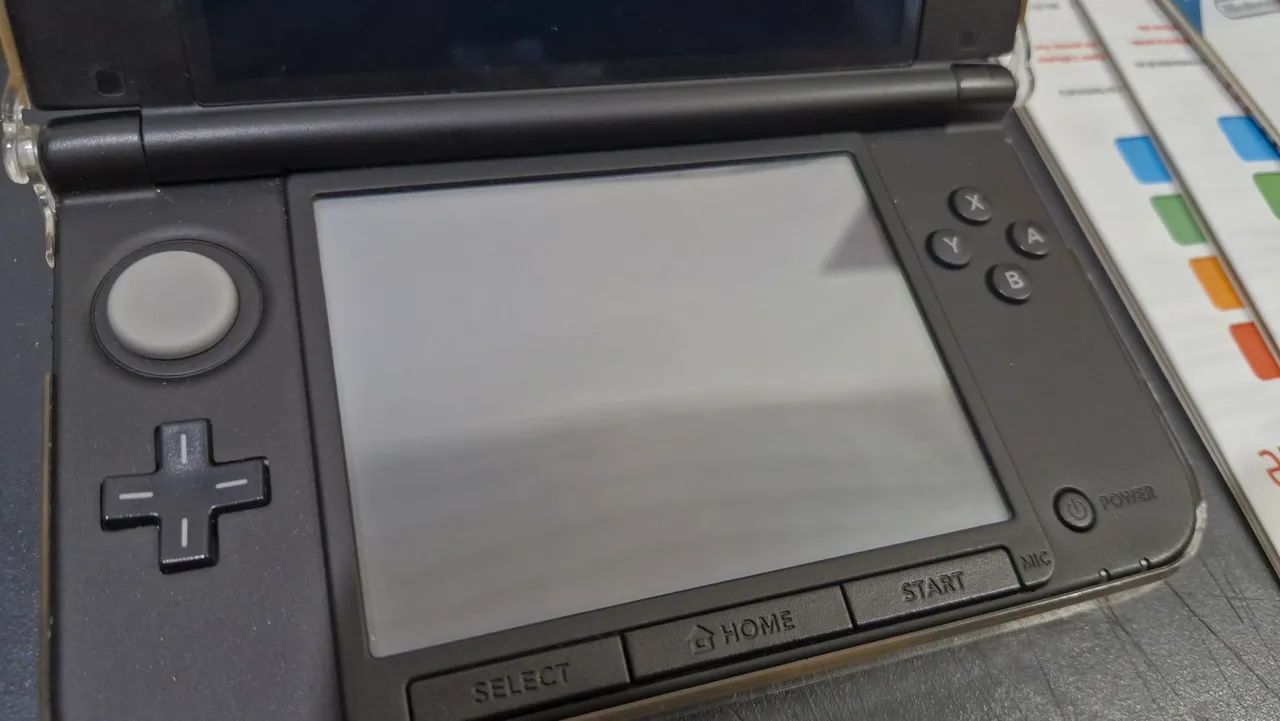 Nintendo 3ds XL preto na caixa - Foto 2
