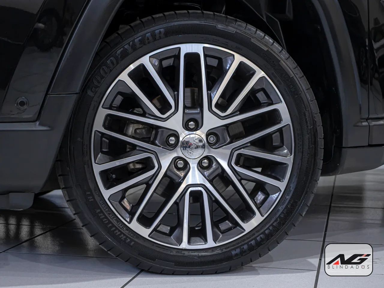 Jeep Compass LIMITED 2.0 4x2 Flex 16V Aut., foto 15 de 20