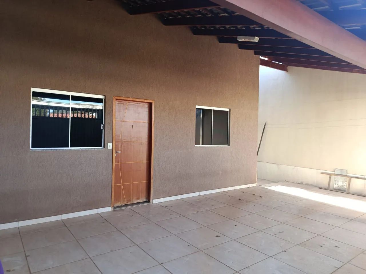 CASA NO CENTRO DE GUAPO  - Foto 2