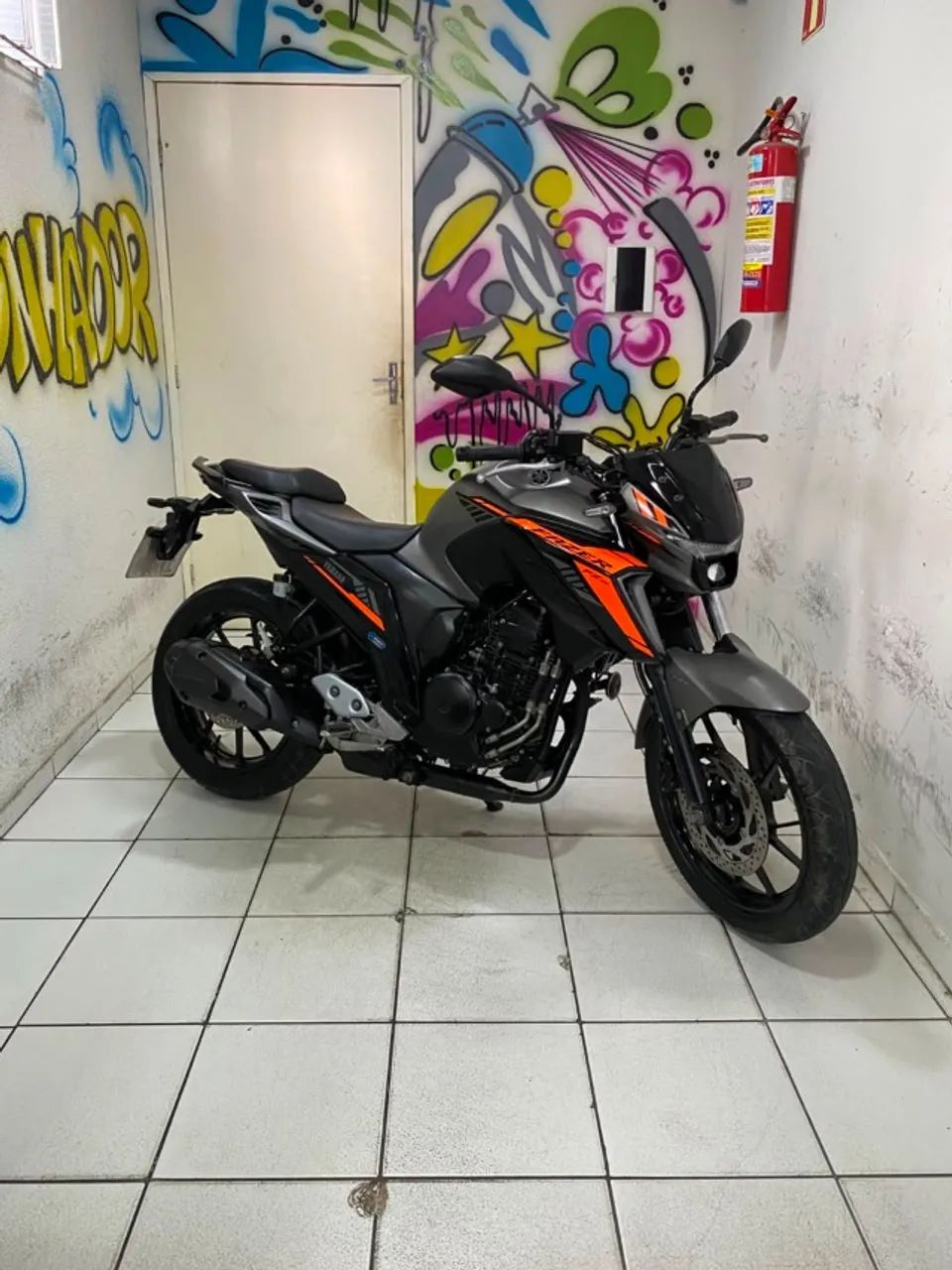 FZ25 2024/2025