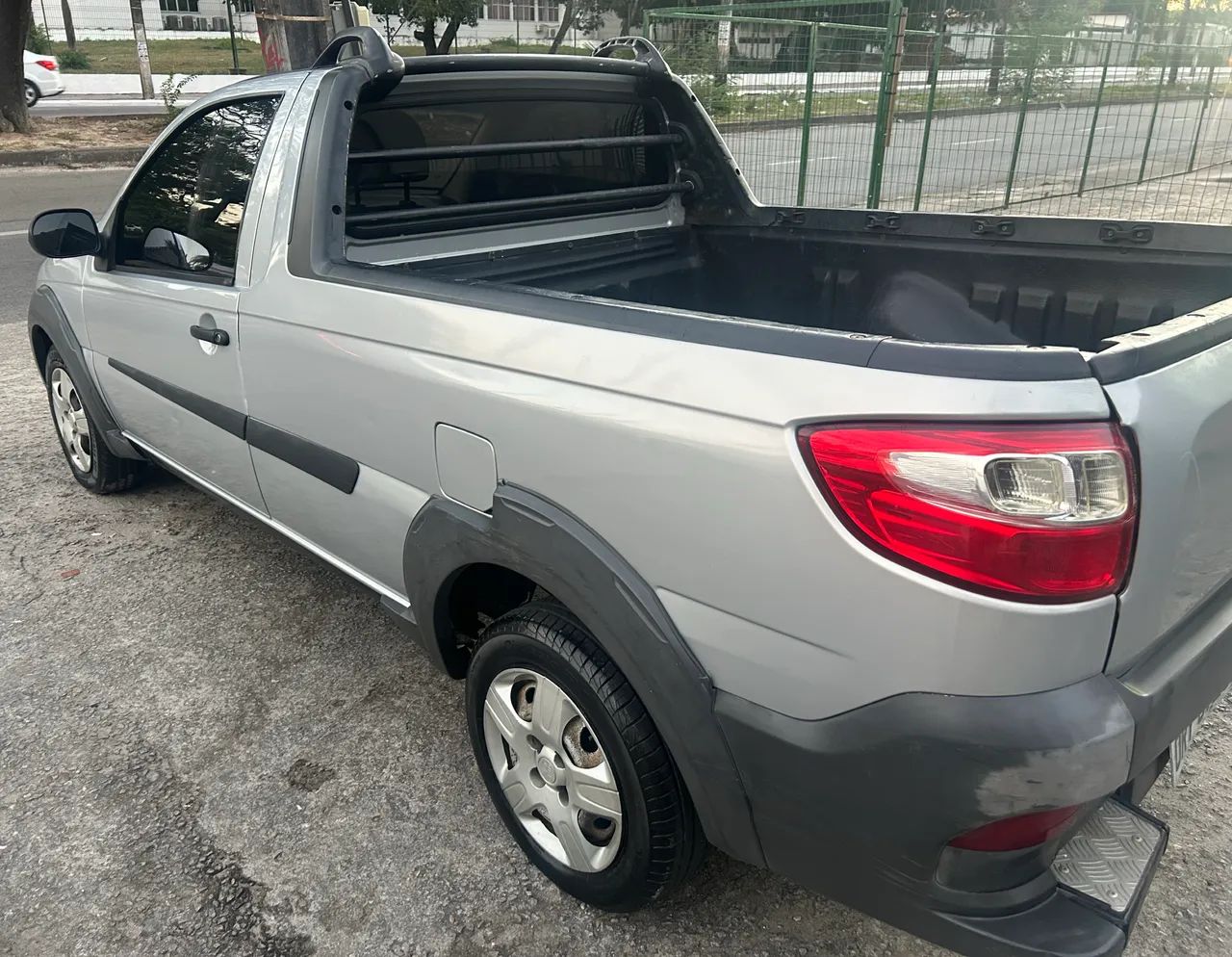 Fiat Strada Working 1.4 MPI Fire Flex 8V CS 2014 - Foto 2