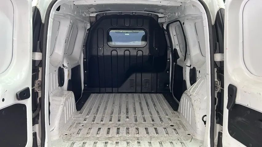 Renault Kangoo Advanced 1.6 16V Flex Mec. 2025 - Foto 3