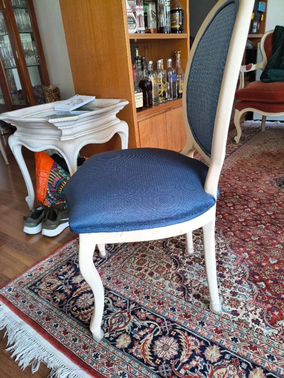 6 impecáveis cadeiras sala de jantar  - Foto 2