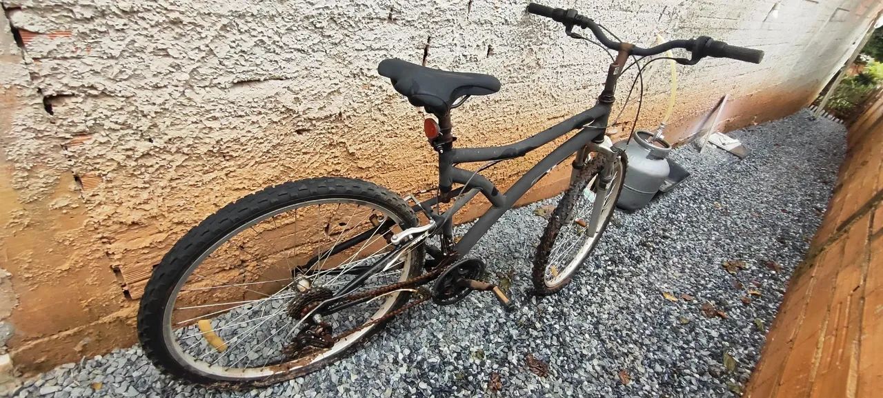 Bike aro 29 em bom estado 