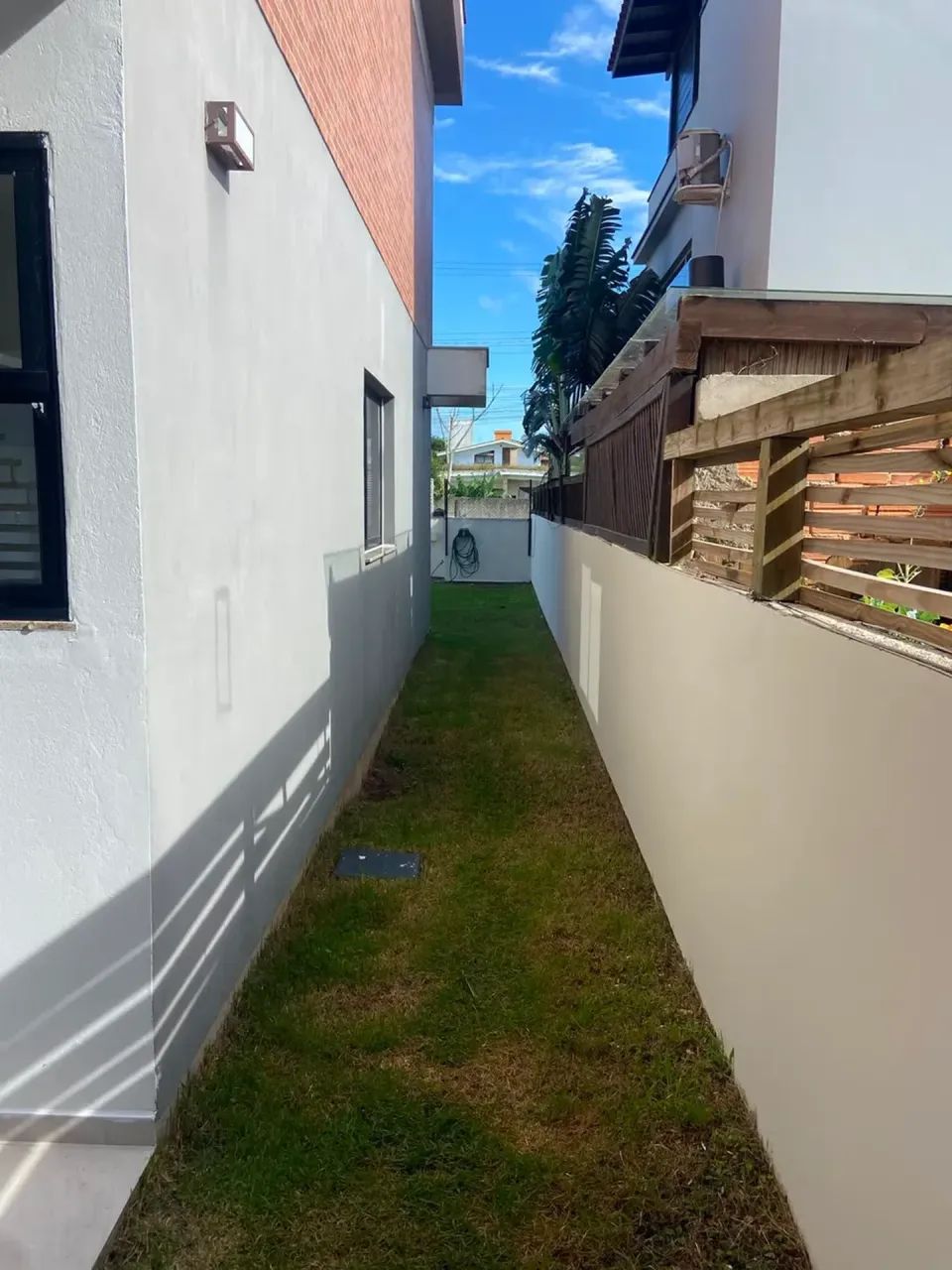 Sobrado com 2 suítes - Foto 2