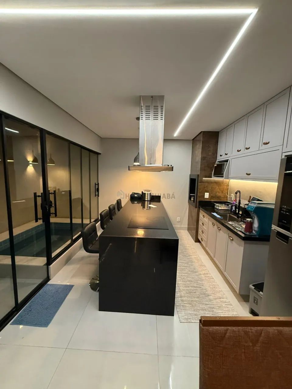 Casa 100% Mobiliada com Piscina e Espaço Gourmet no Condomínio Rio Jangada