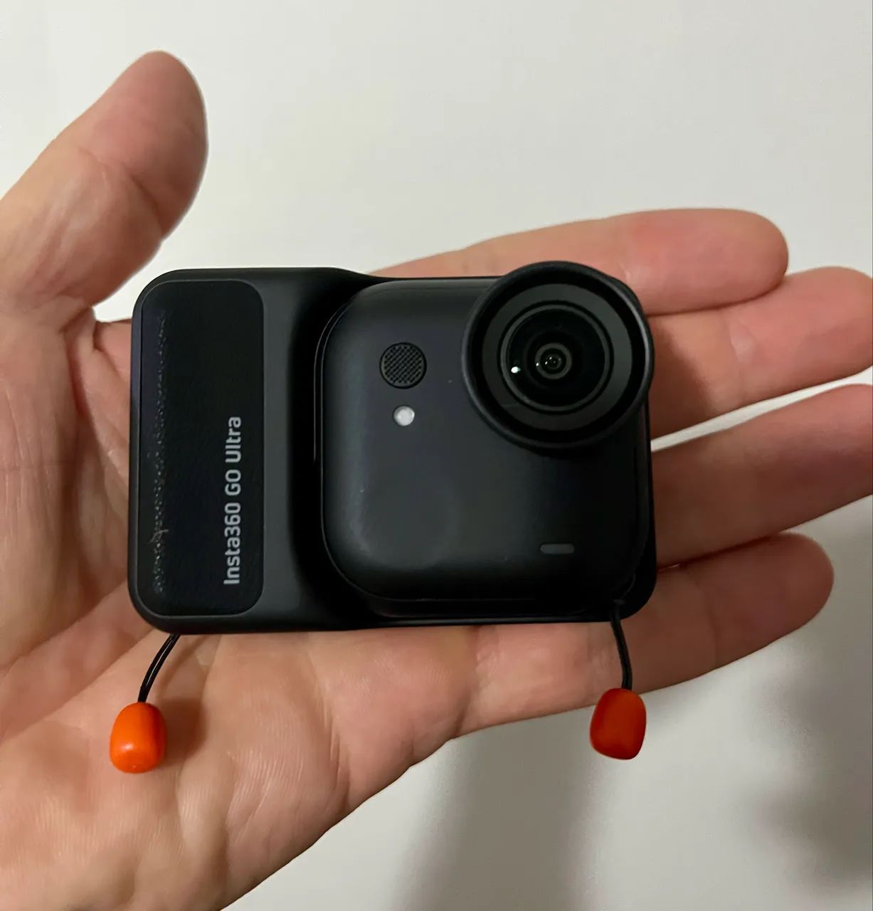 Câmera Ação Insta360 Go Ultra Bundle