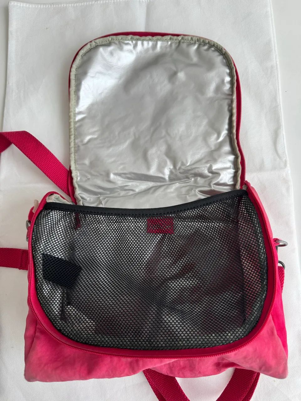 Lancheira kipling escolar térmica rosa - Foto 4