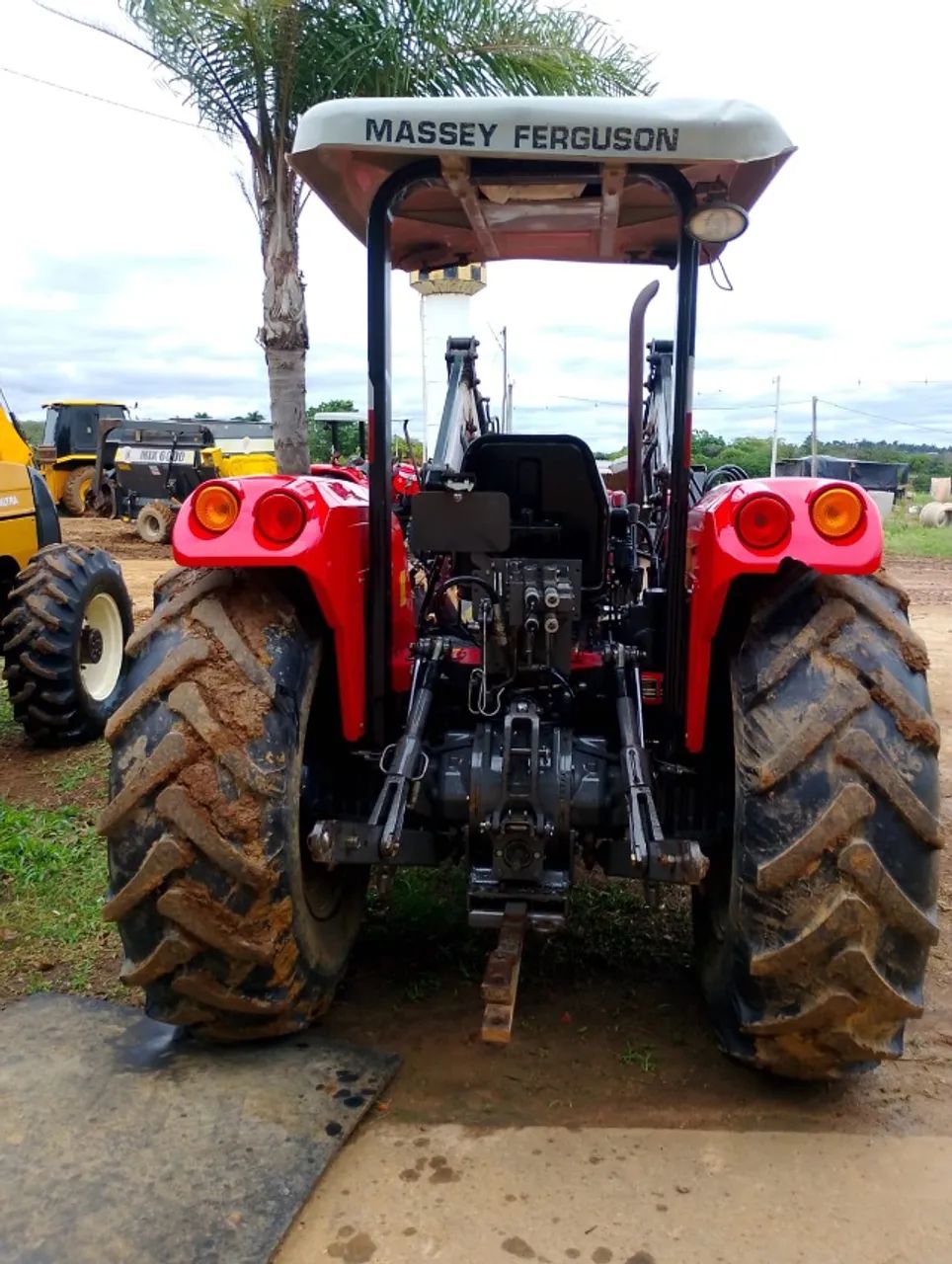 TRATOR MF4283 - 2018 - Foto 3