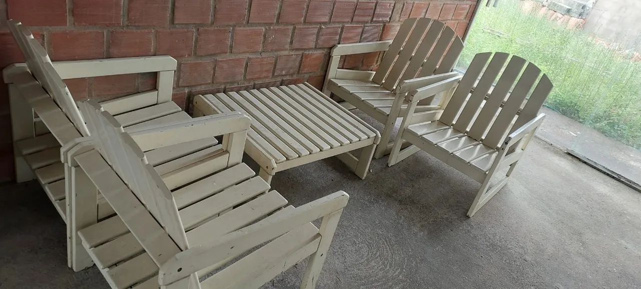 Conjunto de cadeiras para área 