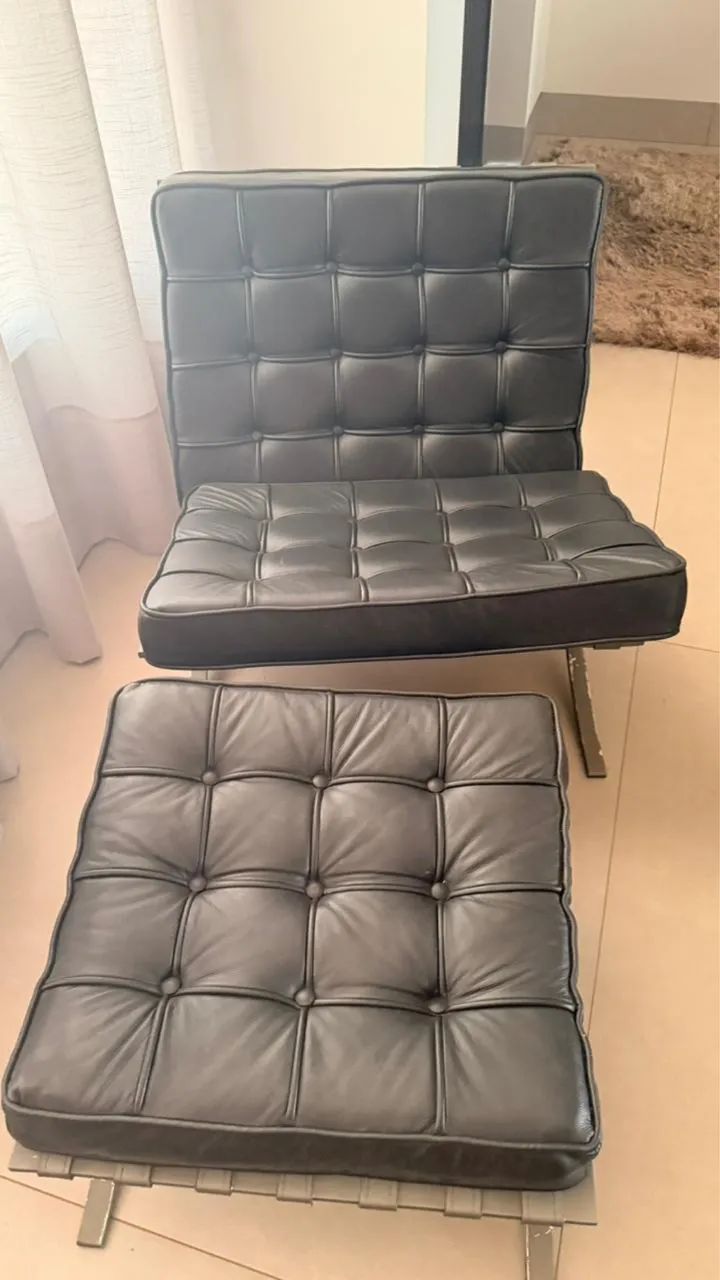 Poltrona pilot couro preta