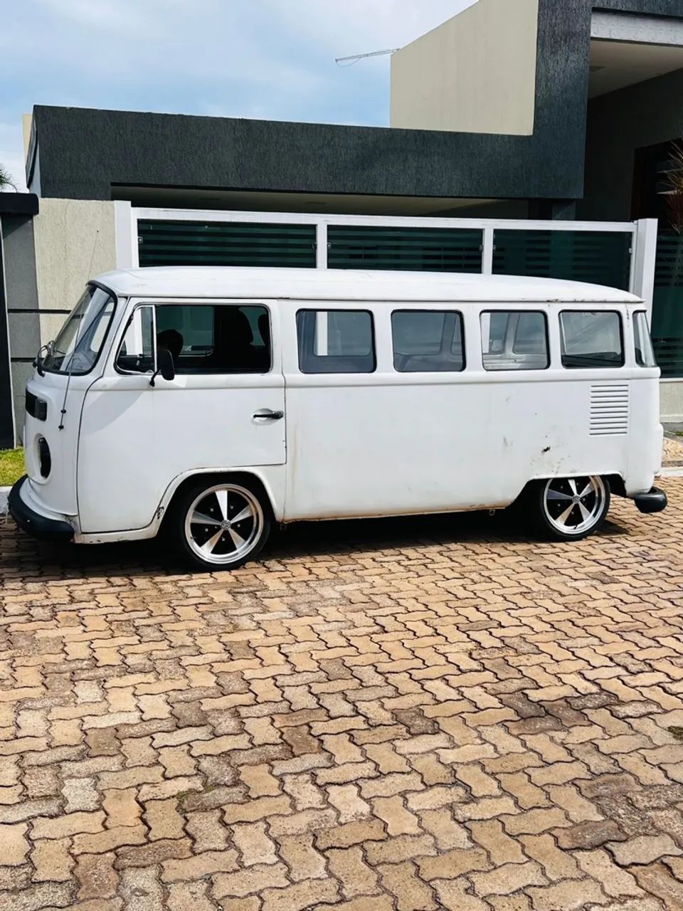 Volkswagen Kombi Standard/ Luxo/ Serie Prata 1989