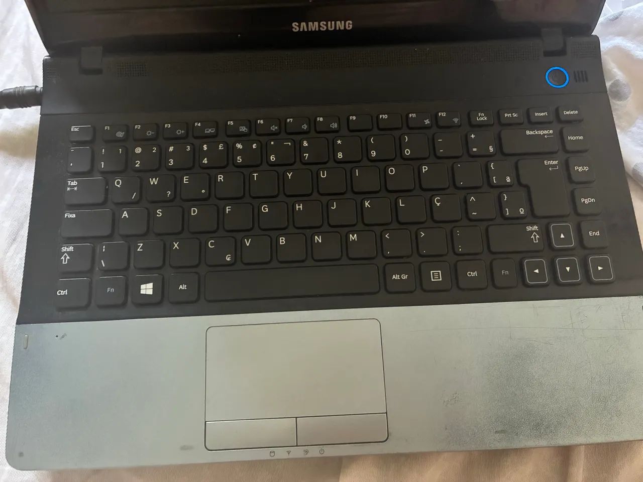  Desapego Notebook Samsung Série 3 - NP300E4C