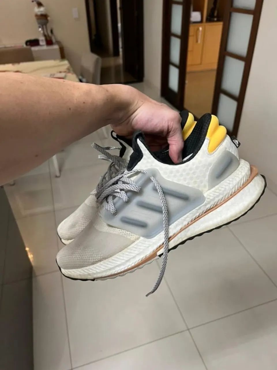 Adidas Boost - Cinza | Tamanho 41