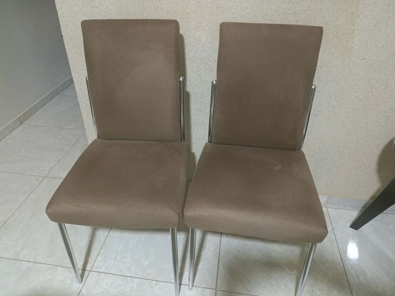 Vendo 6 cadeiras novas - Foto 5