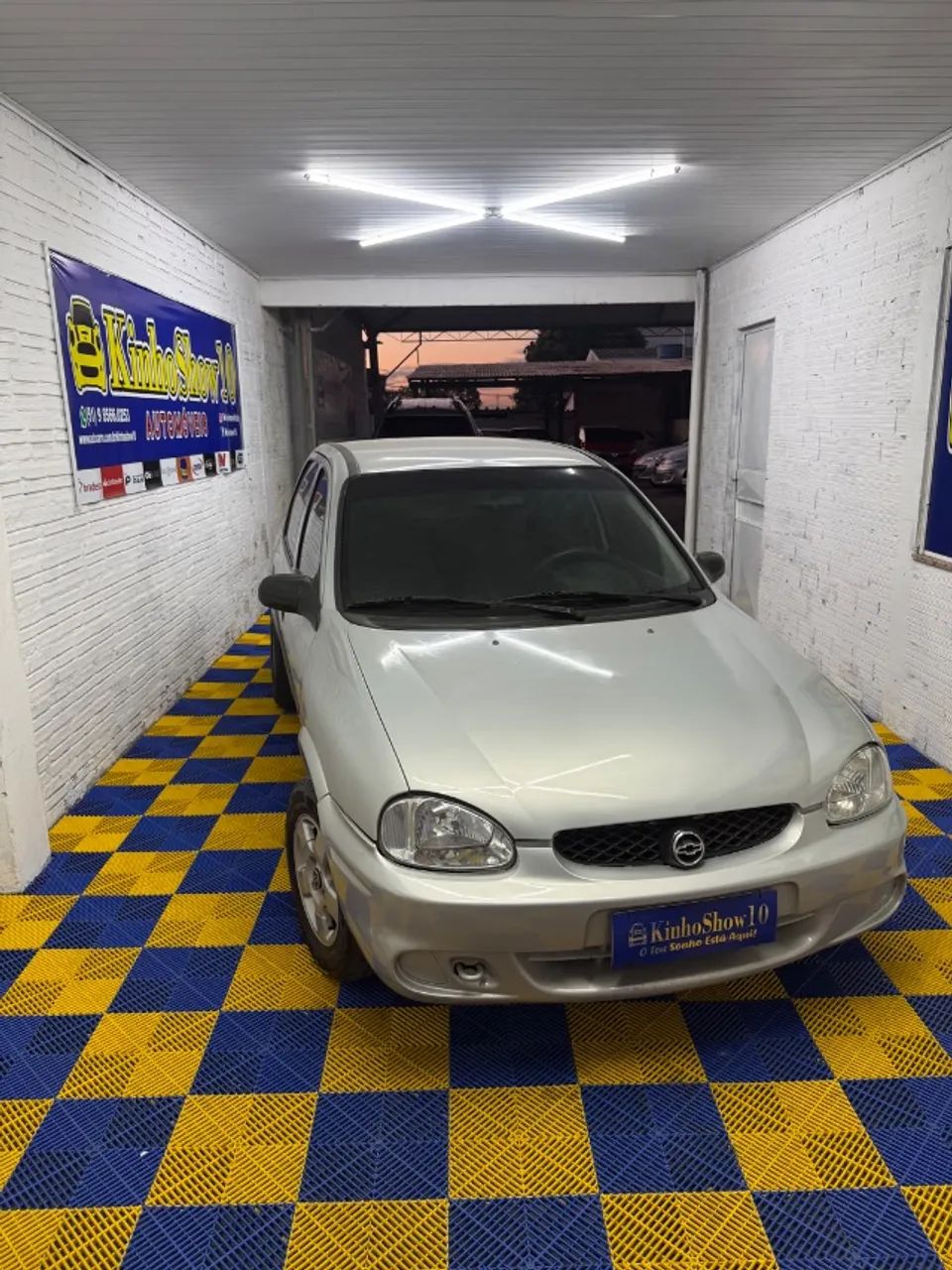 Chevrolet Corsa Super 1.0 MPFI 16V 5P 2001