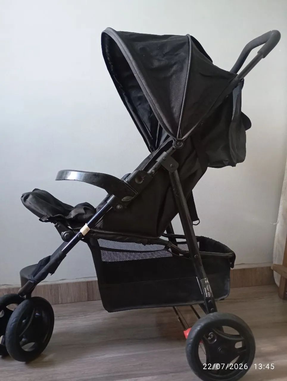 Carrinho de bebê Cosco